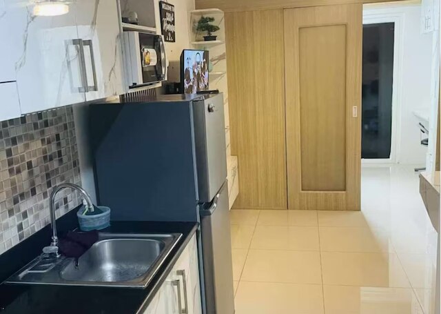 メトロズ ハイダウェイ ショア タワー B