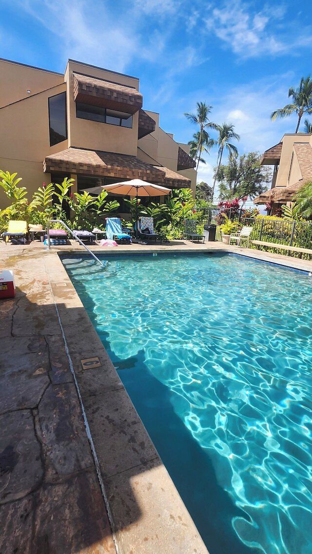 カマオレ ビーチ クラブ