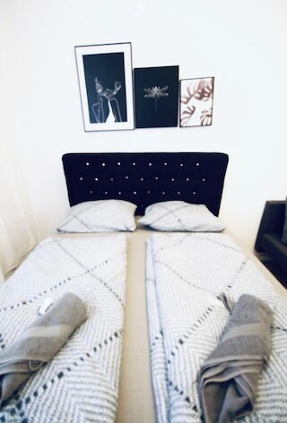 コージー 3 ベッドルーム アパートメント ニア アウガルテン パーク