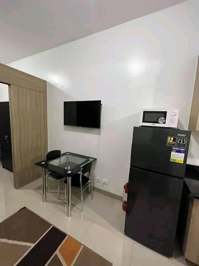 ショア レジデンシズ ニア MOA