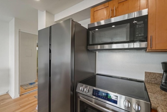 マアラエア カイ #102 1 ベッドルーム コンド