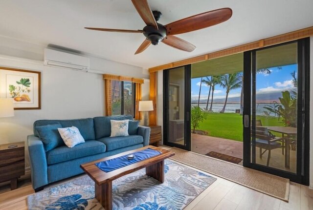 マアラエア カイ #102 1 ベッドルーム コンド