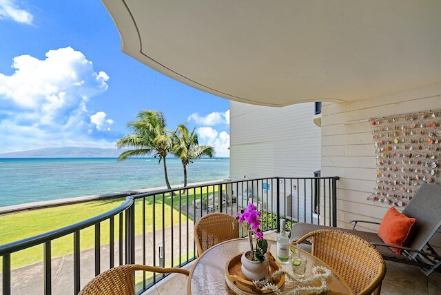 カハナ リーフ 215 イン ラハイナ