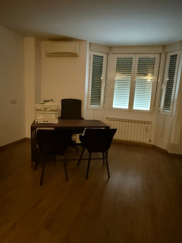 ルーム トゥデイ マドリード ガブリエル ウセラ