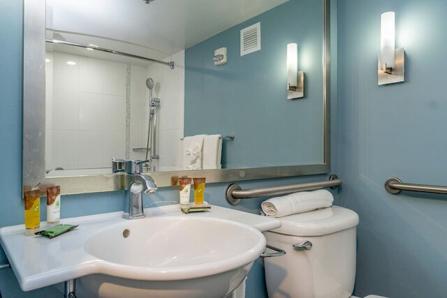 アラ モアナ ホテル ルーム ニア ビーチ