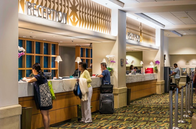 アラ モアナ ホテル ルーム ニア ビーチ