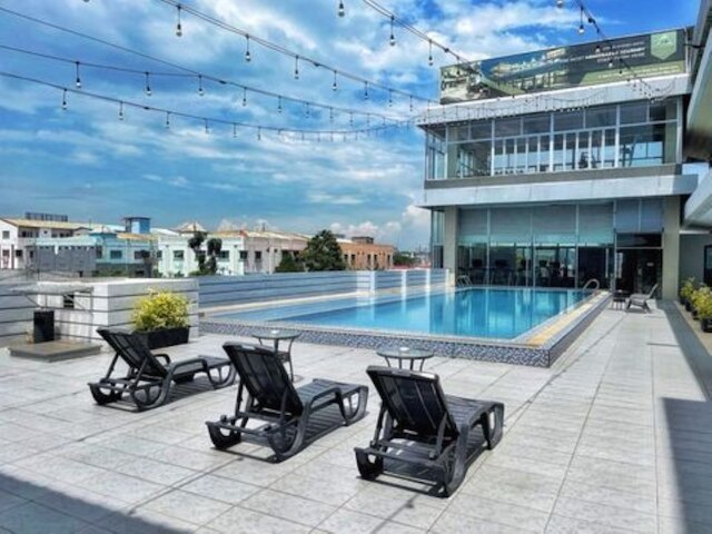 オールトゥルー シドニー ホテル バタム センター