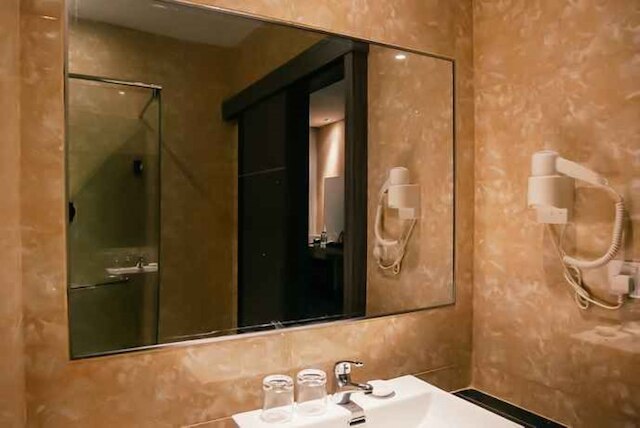 オールトゥルー シドニー ホテル バタム センター