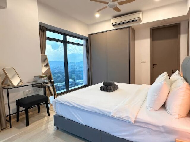 イートン レジデンス KLCC スカイプール サンセット