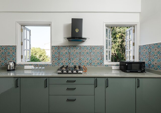 アバロン アパートメント