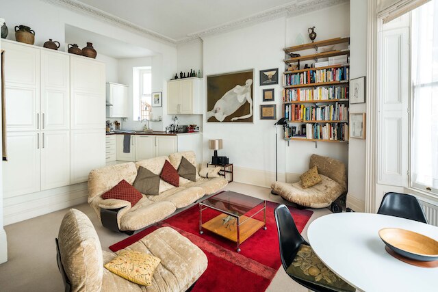 スリーク シンプル & ピースフル 1ベッドルーム フラット ケンジントン