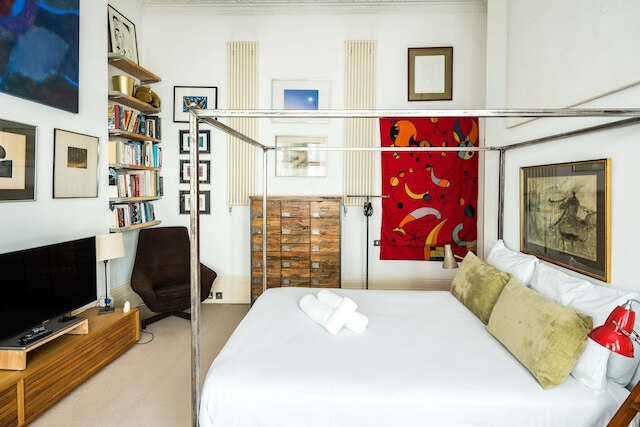 スリーク シンプル & ピースフル 1ベッドルーム フラット ケンジントン