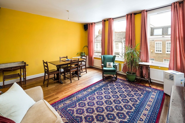 エレガント アンド ピースフル 2 ベッド アパートメント - バロンズ コート / ロンドン