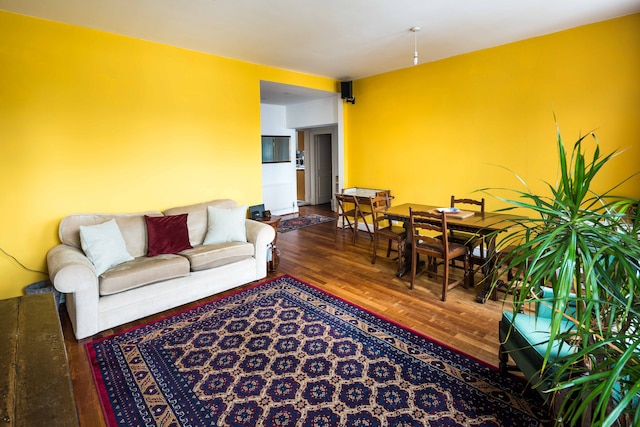 エレガント アンド ピースフル 2 ベッド アパートメント - バロンズ コート / ロンドン