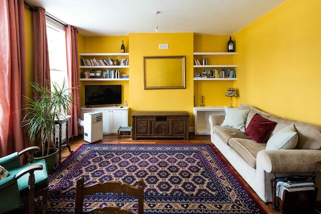 エレガント アンド ピースフル 2 ベッド アパートメント - バロンズ コート / ロンドン