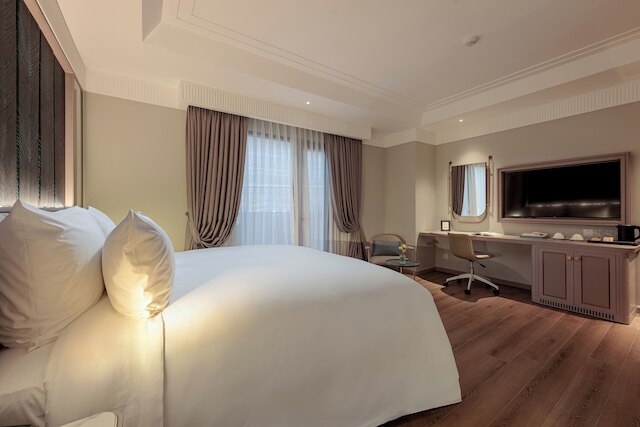 ラ シエスタ プレミアム レイクサイド