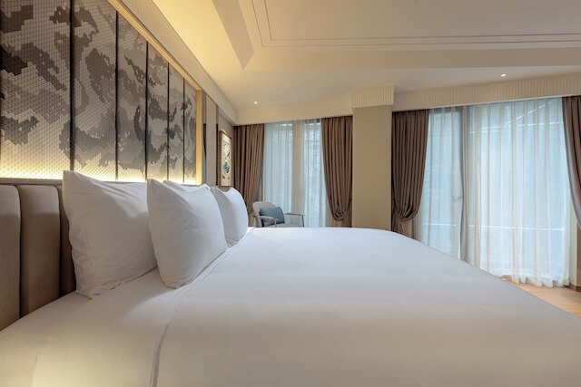 ラ シエスタ プレミアム レイクサイド