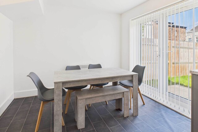 ホスト ステイ ホランド ストリート タウンハウス II