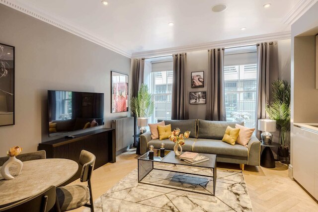 ザ シークレット チェンバー - コベント ガーデン by フランキー セイズ