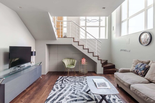 モダン タイムズ - コベント ガーデン by フランキー セイズ