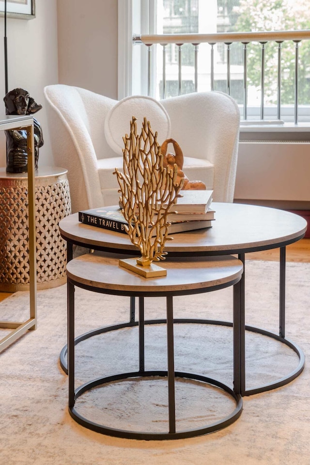 ザ オナラブル - ブルームズベリー スクエア バイ フランキー セイズ