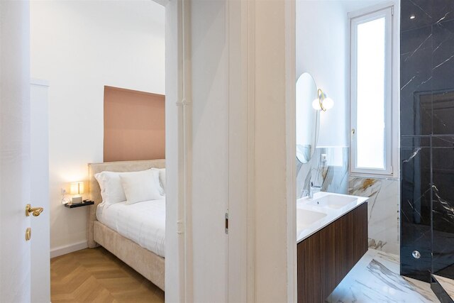 メリーニ ビュー アパートメント