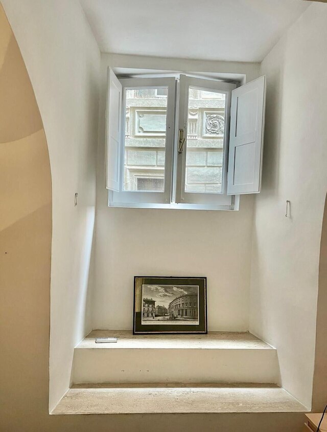 パラッツォ マッシモ エンチャウンティング アパートメント