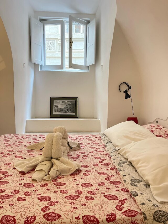 パラッツォ マッシモ エンチャウンティング アパートメント