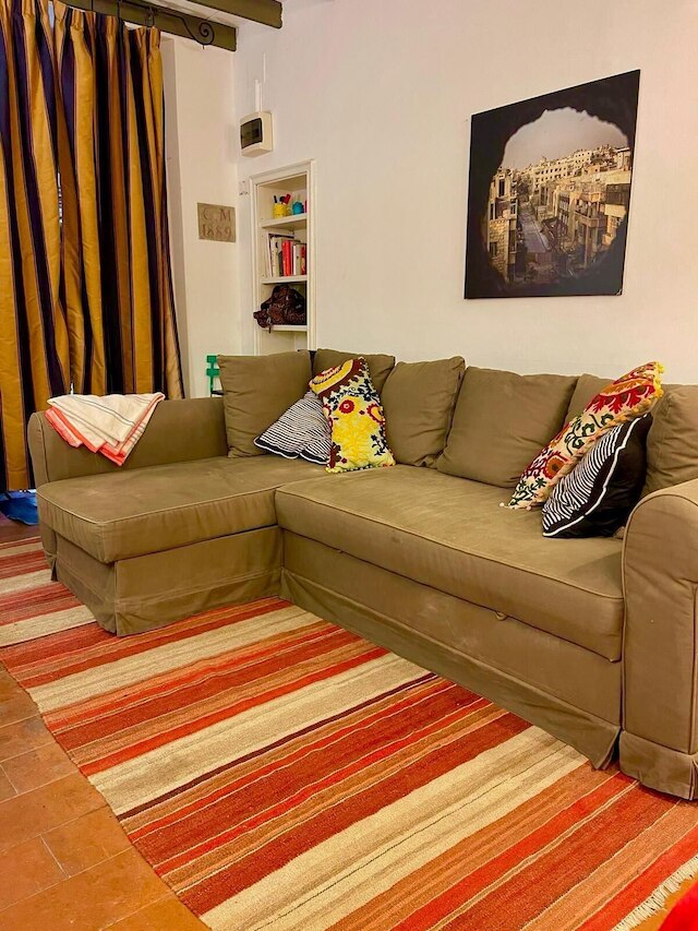 パラッツォ マッシモ エンチャウンティング アパートメント