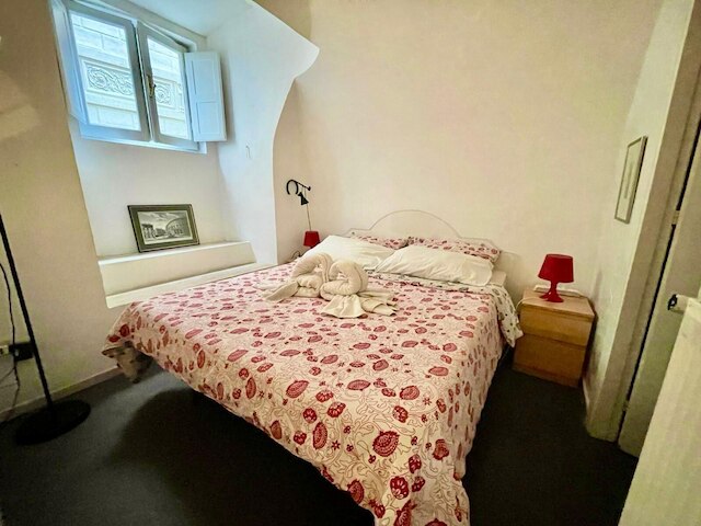 パラッツォ マッシモ エンチャウンティング アパートメント