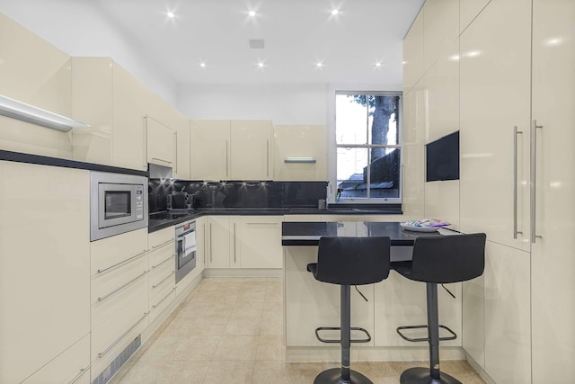 ザ ベッドフォード ベル ブルームズベリー バイ フランキー セイズ