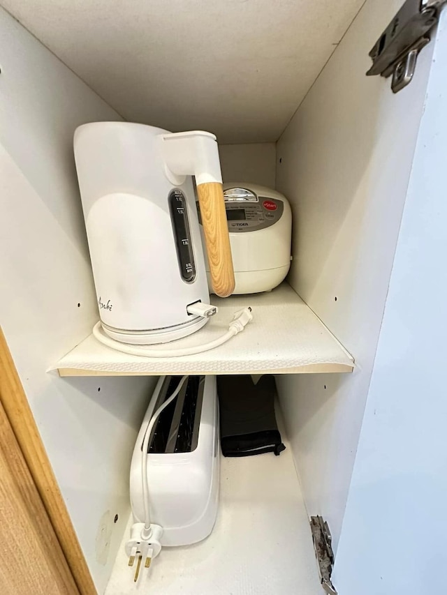 ラグジュアリー ステイケーション アット プライム ロケーション モール オブ アジア シェル レジデンシズ パサイ タワー C