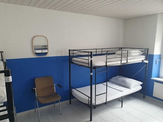 ポップアップ ホステル トレインステーション チューリッヒ HB