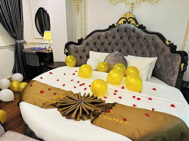 ラグジュアリー プレイス ホテル