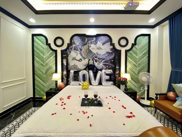 ラグジュアリー プレイス ホテル