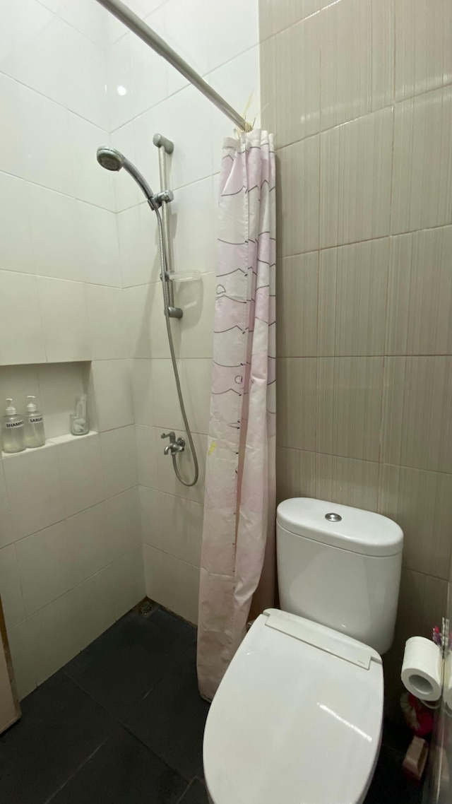 オマ クロン マリオボロ