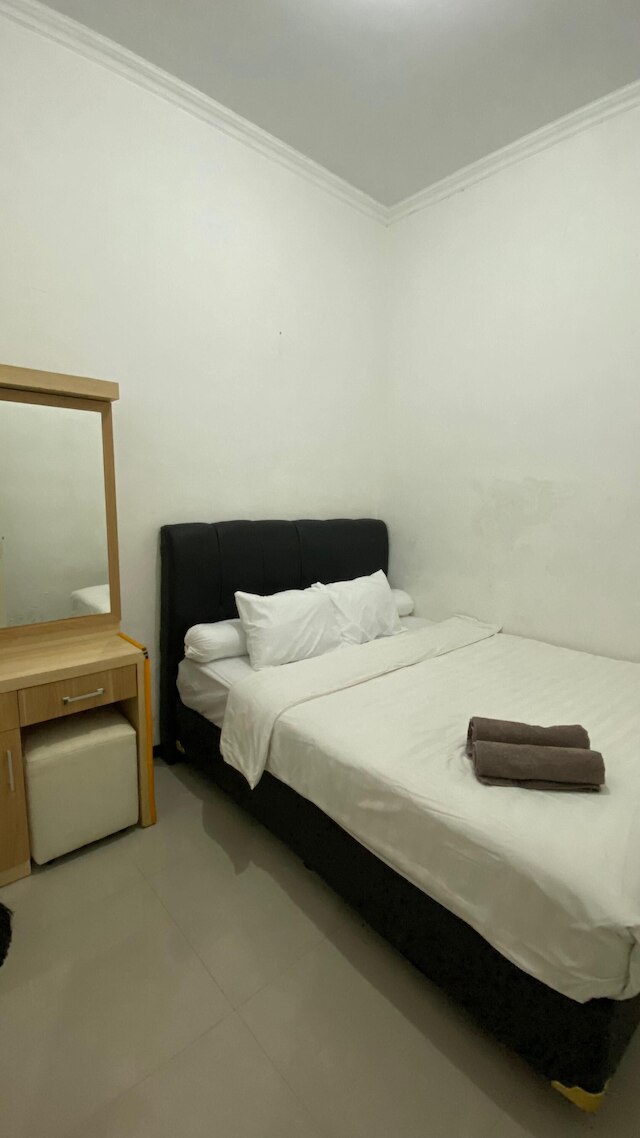 オマ クロン マリオボロ