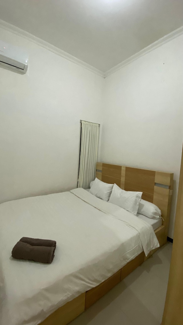 オマ クロン マリオボロ