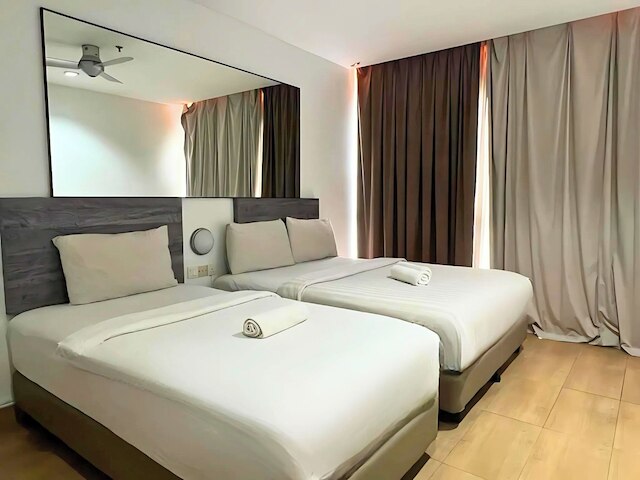 スマイル ホテル ダマンサラ トロピカル