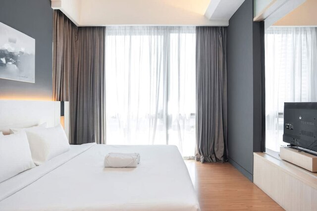 スイス ガーデン レジデンシズ by エミリー