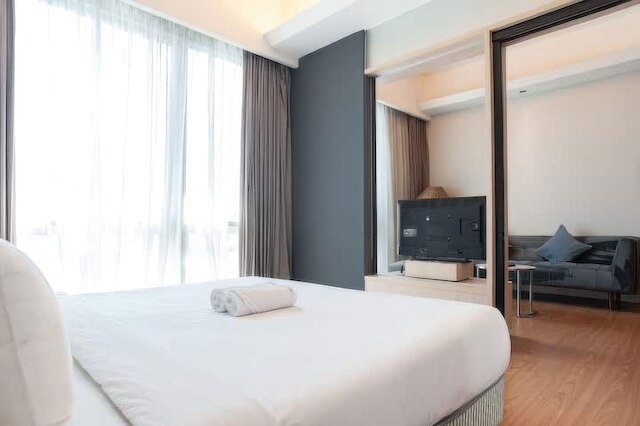 スイス ガーデン レジデンシズ by エミリー