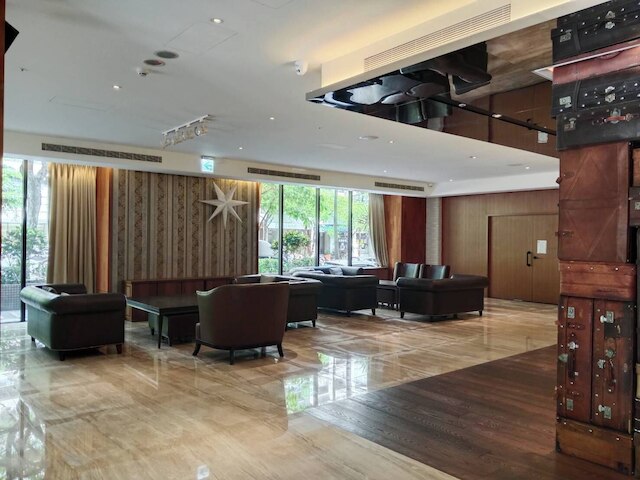 CHECK inn SELECT - Taipei NeiHu