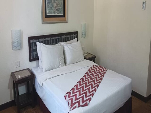 キャピタル O 91179 ジオパーク オリエンタル ビレッジ