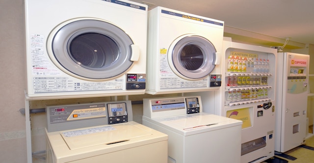 ホテルパールシティ秋田川反