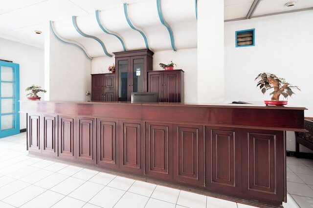 サルティカ ホテル