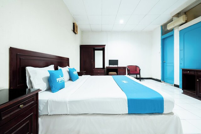 サルティカ ホテル