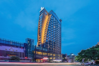 Chongqing jiayu emperor hotel