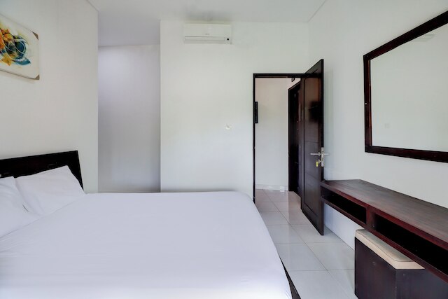 コレクション O バリ ニア デサ マス ウブド