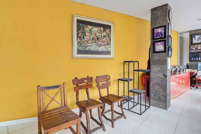 コレクション O バリ ニア デサ マス ウブド