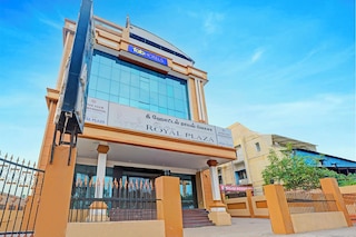 スーパー タウンハウス コヤンベドゥ ロイヤル プラザ